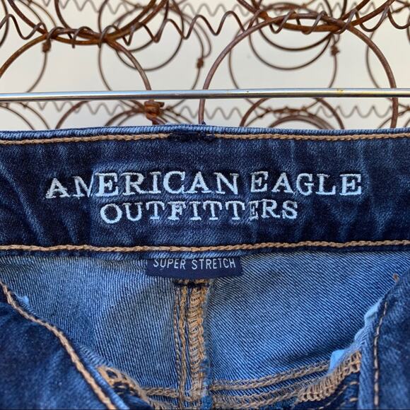 AEO midi jean shorts rolled fray hem Super Stretch Size 4 - Picture 4 of 6